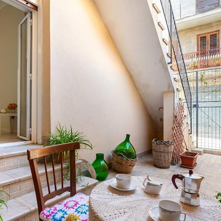 Casa Pinu Lejlighed San Michele di Ganzaria Eksteriør billede