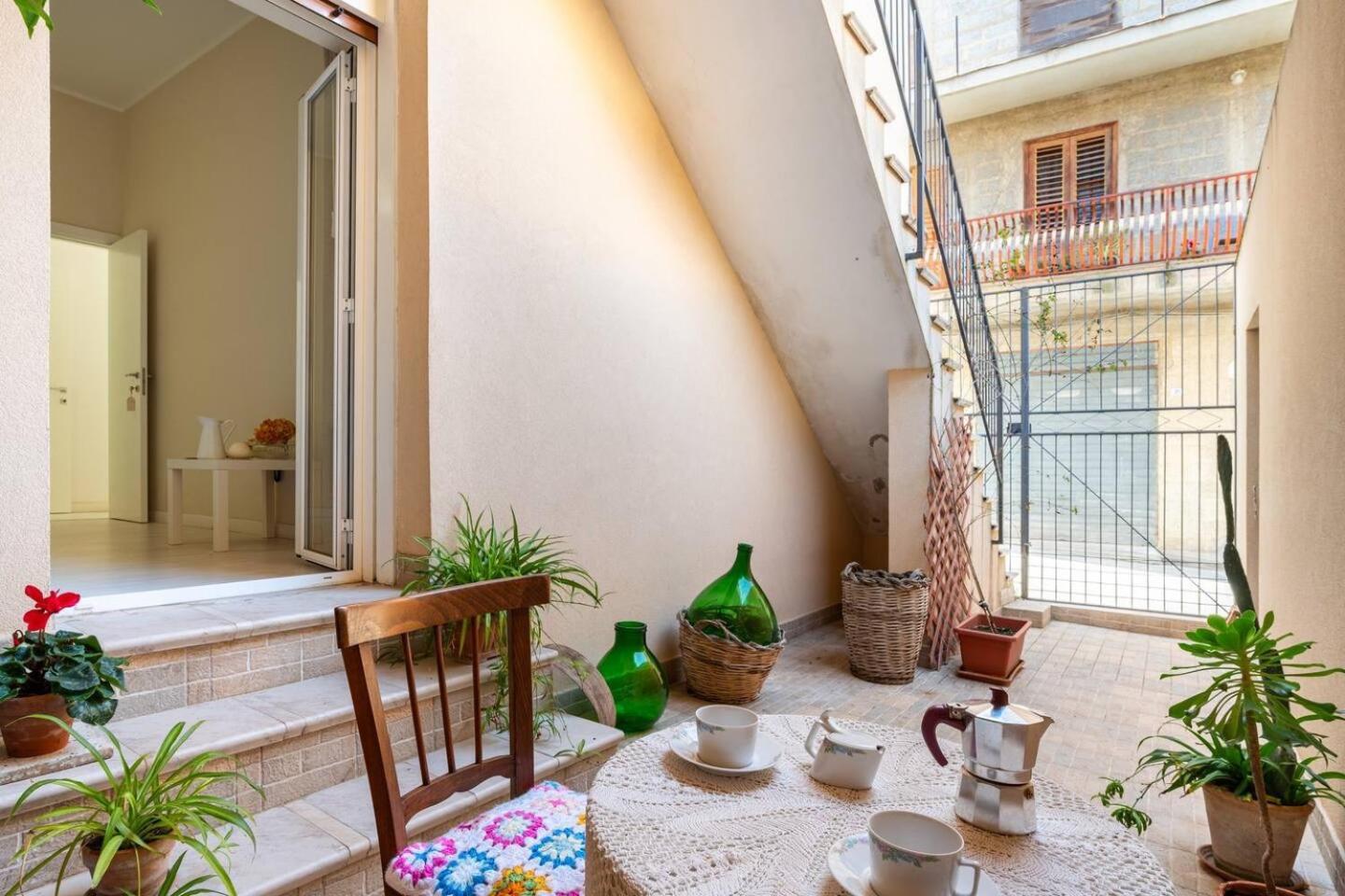 Casa Pinu Lejlighed San Michele di Ganzaria Eksteriør billede